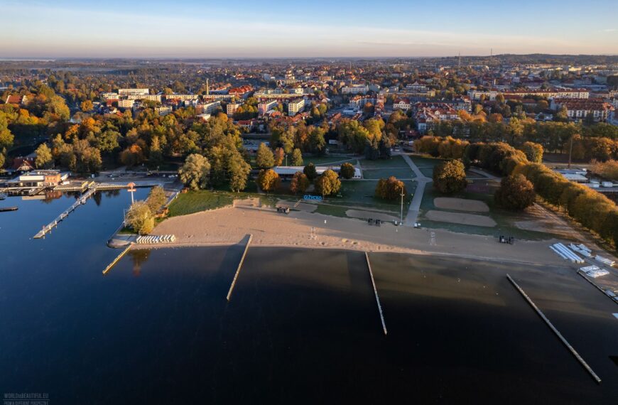 Plaża i molo w Giżycku